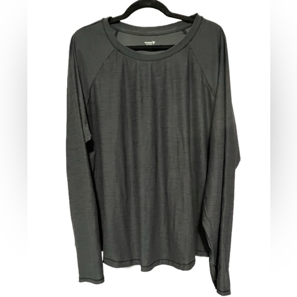 Like New! Old Navy Breathe ON Go-Dry Slub Knit Shirt Size 3X (24/26) Black Jack - Picture 4 of 8